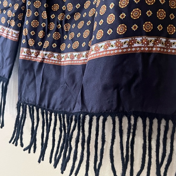 Jos. A. Bank Navy and Gold Patterned Scarf - Picture 4 of 10